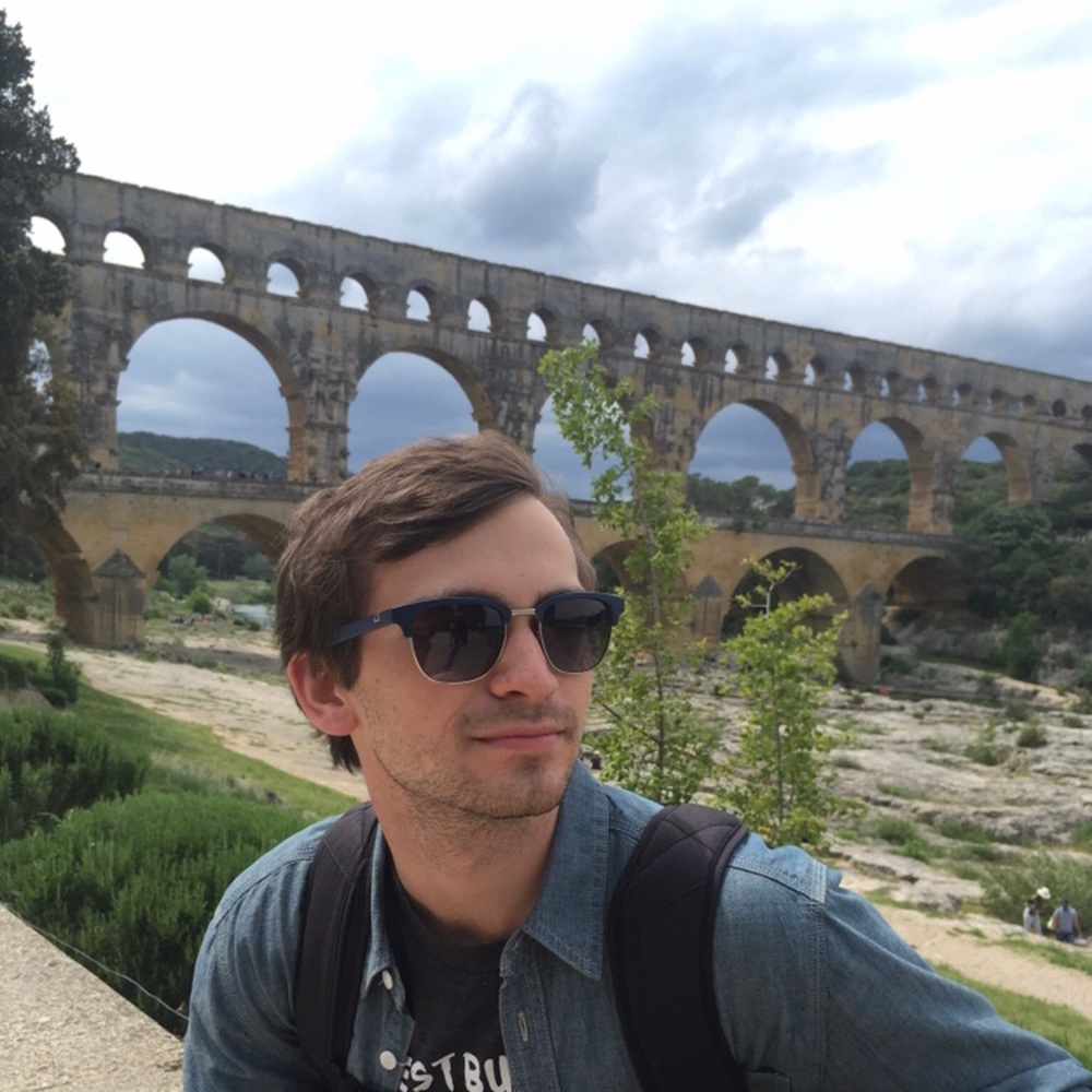 Meet your Posher, Dustin